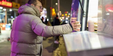 Silivri’de işe giden vatandaşlara sıcak çorba