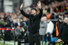 Simon Kjaer: "Futbolu 4 ay önce bırakmıştım"