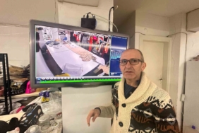 Şişli’de filmleri aratmayan hırsızlık kamerada: Terzideki para dolu zarfları teker teker çaldı