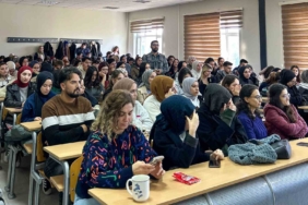 SUBÜ’de ‘Bağımlılıkla Mücadele Seminerleri’ verildi
