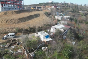 Sultangazi’de parayı kabul etmedi diye evini ateşe verdiler iddiası