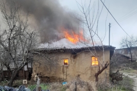 Tekirdağ’da ev yangını