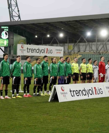 Trendyol 1. Lig: Esenler Erokspor: 1 - Sakaryaspor: 1
