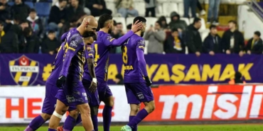 Trendyol Süper Lig: Eyüpspor: 3 - Alanyaspor: 0 (Maç sonucu)