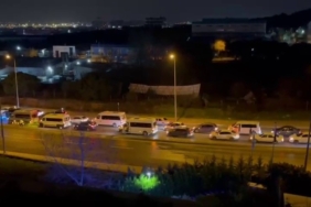 Tuzla’da düğün konvoyu yolu kapattı, metrelerce araç kuyruğu oluştu