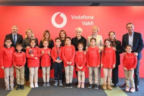 Vodafone Vakfı Danışma Kurulu üyeleri geleceğin yapay zekâ yıldızlarıyla buluştu
