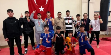 Wushu-KickBox takımından 9 altın ve 2 gümüş madalya