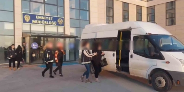 Yabancı kadınları Türkiye’ye bakıcılık vadiyle getirip fuhşa zorladılar