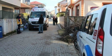 Yalnız yaşadığı evde komşusu tarafından ölü bulundu