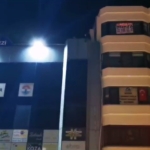 Yalova’da belediye çalışanı işten çıkarılınca çatıya çıktı, işe geri alınınca indi