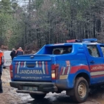 Yalova’da ormanda araçları çamura saplanan 2 kişi kurtarıldı