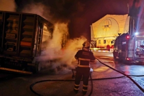 Yanan kamyon paniğe neden oldu