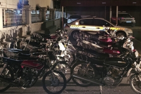 Yasadışı motosiklet yarışına jandarma engeli: 102 farklı maddeden 326 bin lira ceza