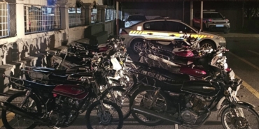 Yasadışı motosiklet yarışına jandarma engeli: 102 farklı maddeden 326 bin lira ceza