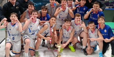 Yeşim Spor U14 takımı namağlup Bursa şampiyonu oldu