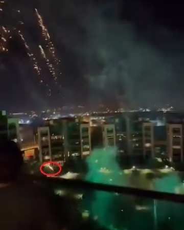 Yılbaşı kutlarındaki havai fişekler, evi alev topuna çevirdi