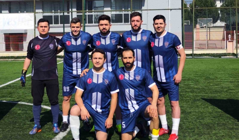 Bilecik İl Emniyet Müdürlüğü futbol takımı bir üst tura yükseldi