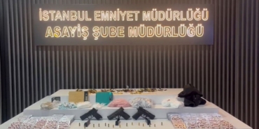 Avcılar’da kuyumcu soyan şahıslara yapılan baskında evden uyuşturucu çıktı