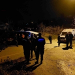 Akyazı’da bir kişi ahırda tüfekle vurulmuş halde ölü bulundu