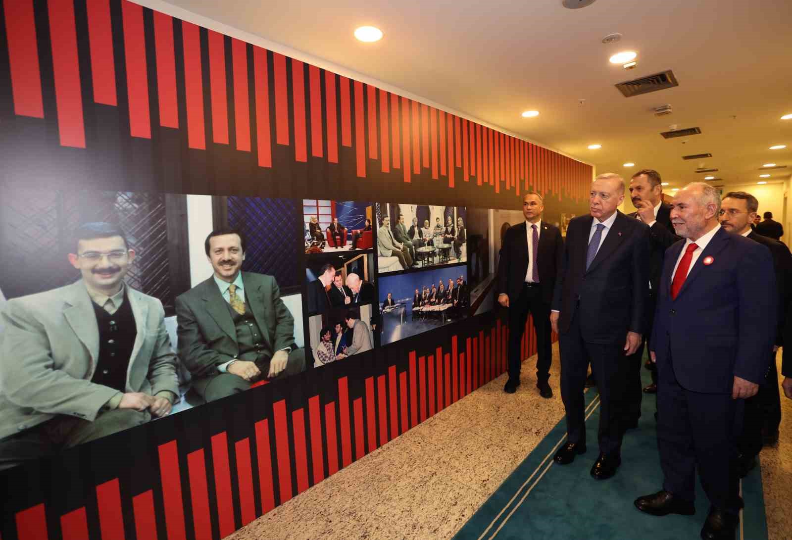 Cumhurbaşkanı Erdoğan: "Terörsüz Türkiye çabalarında dün itibarıyla artık yeni bir safhaya geçilmiştir"