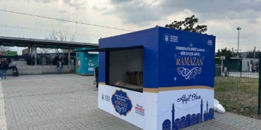 Bursa Büyükşehir Belediyesi iftara yetişemeyenlerin yanında