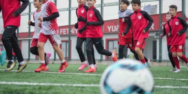 Gelecek nesillerin temeli spor ile atılıyor