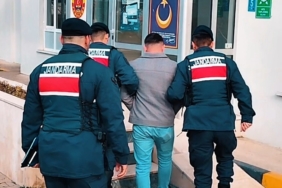 Silahla ateş etti, "Bizi kim alabilir" dedi, jandarma cevabı verdi