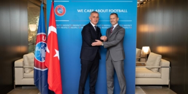 TFF Başkanı Hacıosmanoğlu, UEFA Başkanı Ceferin ile bir araya geldi