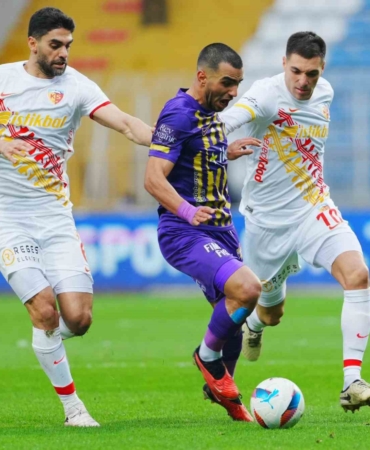 Trendyol Süper Lig: Eyüpspor: 1 - Kayserispor: 1 (Maç sonucu)