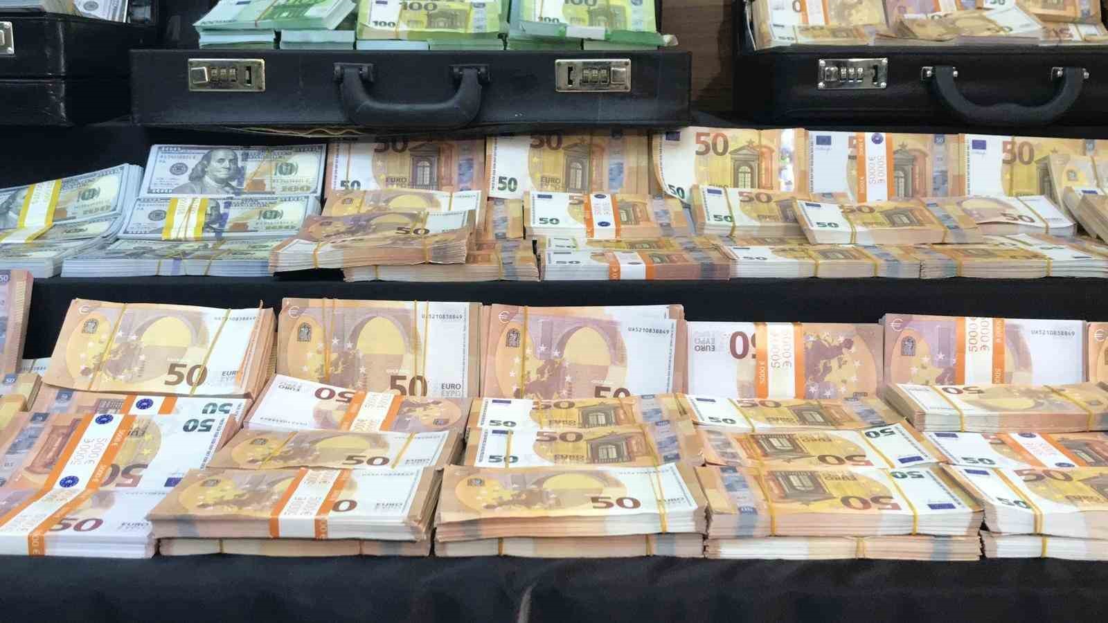 İstanbul merkezli 3 ilde büyük sahte para operasyonu: Milyonlarca sahte dolar ve avro ele geçirildi