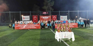 ’Mahallem Futbol Turnuvası’ finalinde kazanan Çamlık Mahallesi oldu