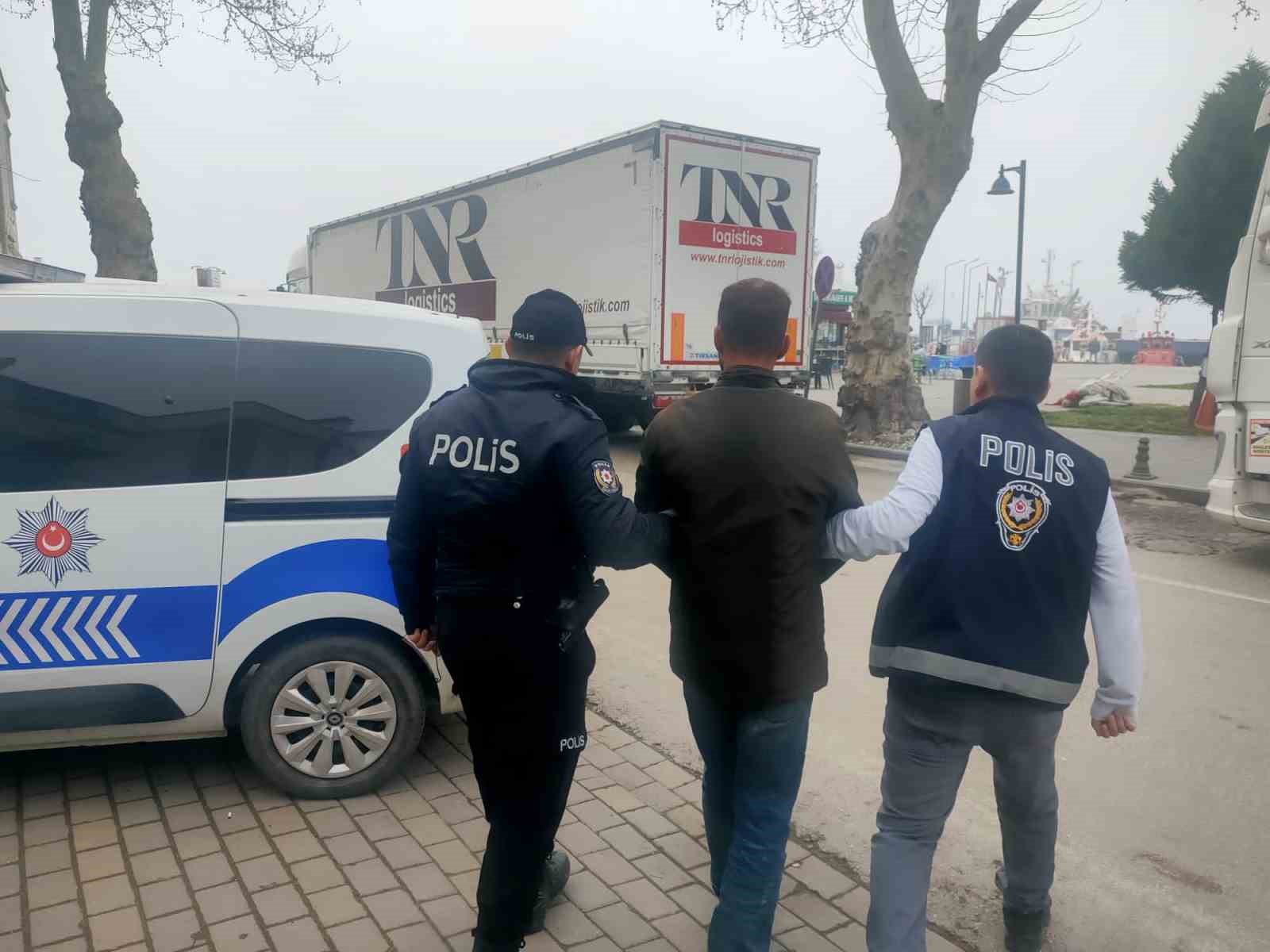 Çanakkale’de 9 yıl 6 ay kesinleşmiş hapis cezası olan şahıs tutuklandı