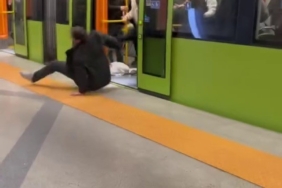 Metroda yaşlı adama hakaret etti, tekme tokat darp edilip araçtan atıldı