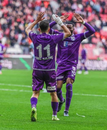 Trendyol Süper Lig: Eyüpspor: 2 - Konyaspor: 1 (Maç sonucu)