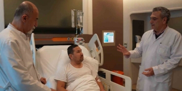 Öksürüğü için gitmişti, kalbinde tümör olduğu ortaya çıktı: Kırgız hastanın nadir hastalığına Türkiye’de başarılı operasyon