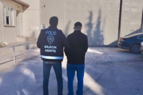 Dolandırıcılık suçlamasıyla yakalanan 2 kişi tutuklandı