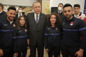 Şampiyon kayakçı ve kayak hocası babası Uludağ’daki yangında hayatlarını kaybettiler