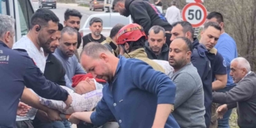 Kontrolden çıkan tır şarampole yuvarlandı: 1 yaralı