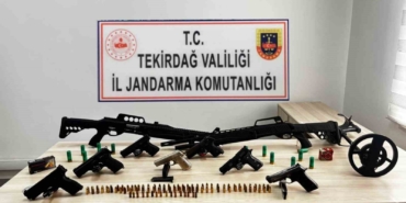 Tekirdağ’da jandarmadan kaçakçılık ve silah operasyonları