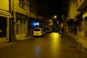 Bursa’da iki grup arasında kavga: 1’i ağır 3 yaralı