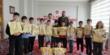 Miniklere anlamlı hediye