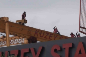 Tuzla tersanede grev: İşçiler kule vince çıktı