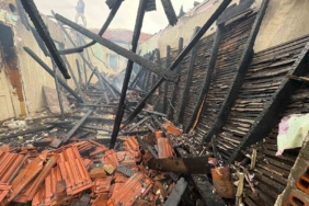 Kırklareli’nde metruk evde çıkan yangın söndürüldü