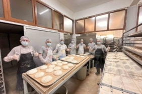 Körfez Halk Ekmek’te 120 bin pide üretildi