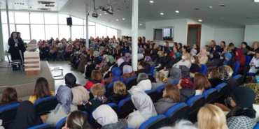 Esenyurt’un girişimci kadınlarına e-ticaret eğitimi