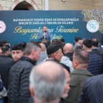 Arnavutköy Belediyesi Geleneksel hale getirdiği bayram sofralarını bu sene de kurdu