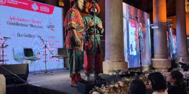 Bakan Ersoy, düzenlenen iftar programına katıldı