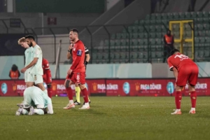 Trendyol 1. Lig: Esenler Erokspor: 1 - Manisa FK: 1