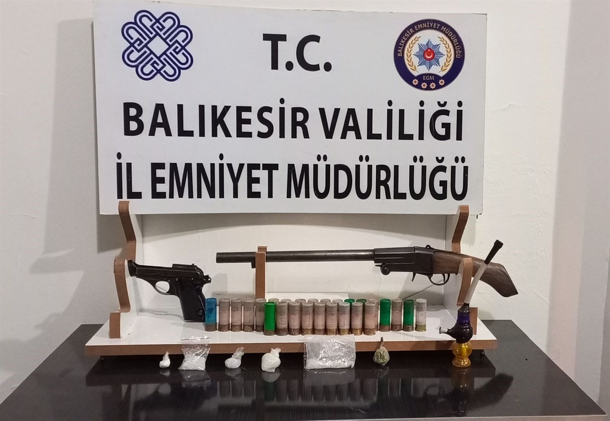 Balıkesir’de cinayet ve uyuşturucu suçlarından aranan şahıs yakalandı