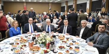 Esenyurt Belediyesinden yetim çocuklar için anlamlı iftar programı